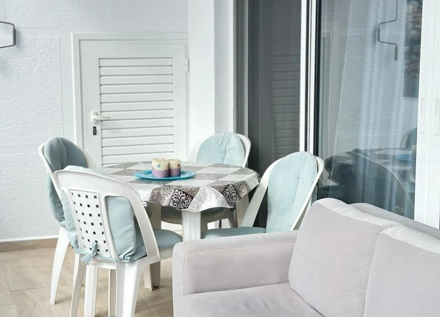 Lily Sea View Apartment Sarande