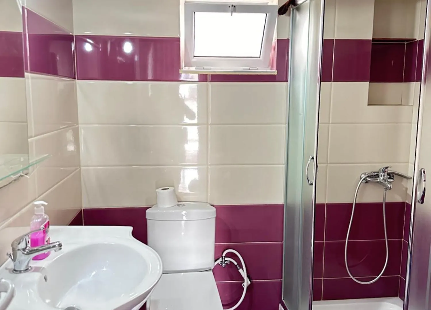Lily Sea View Apartment Sarande