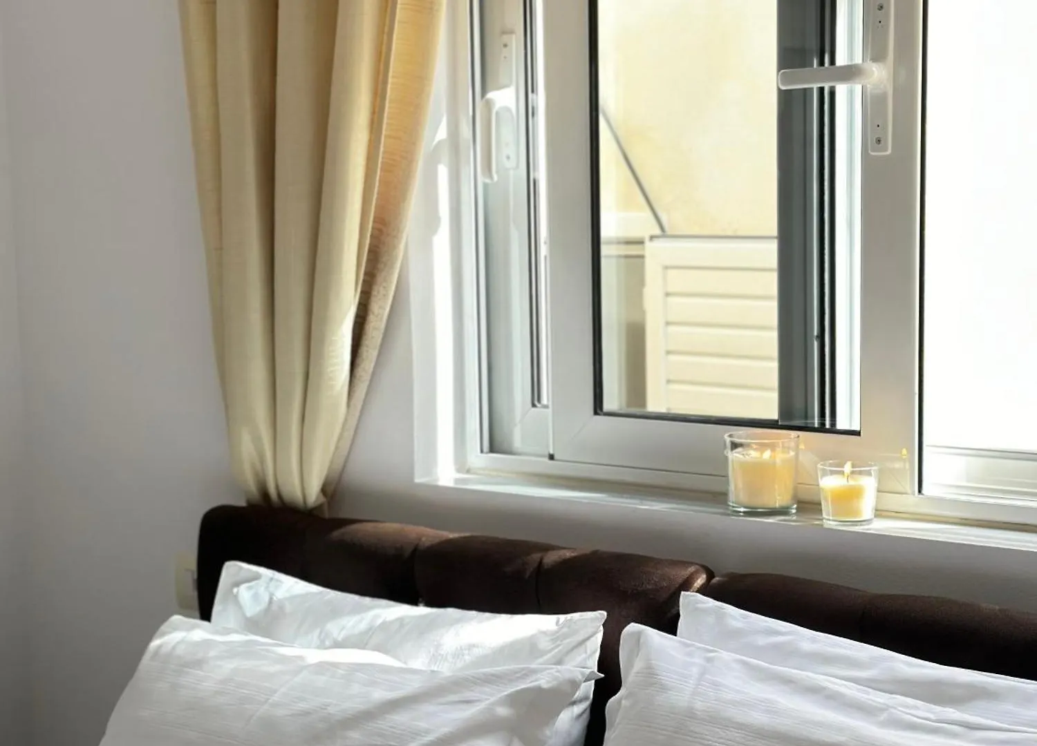 Lily Sea View Apartment Sarande
