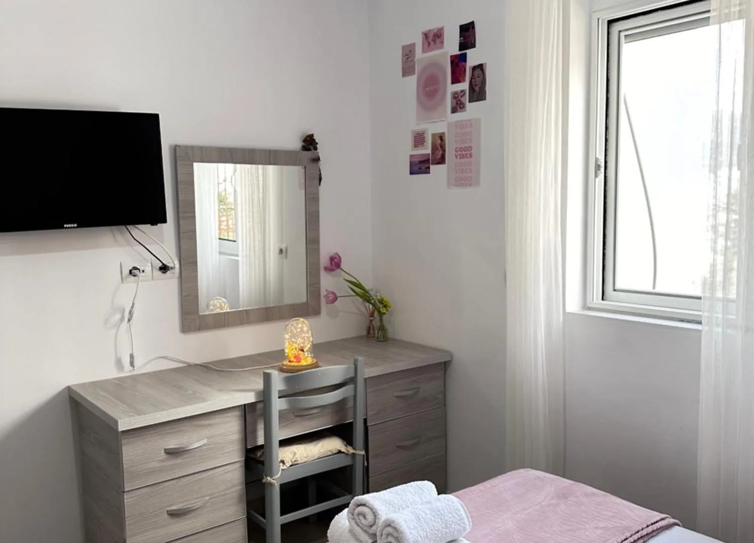 Lily Sea View Apartment Sarande